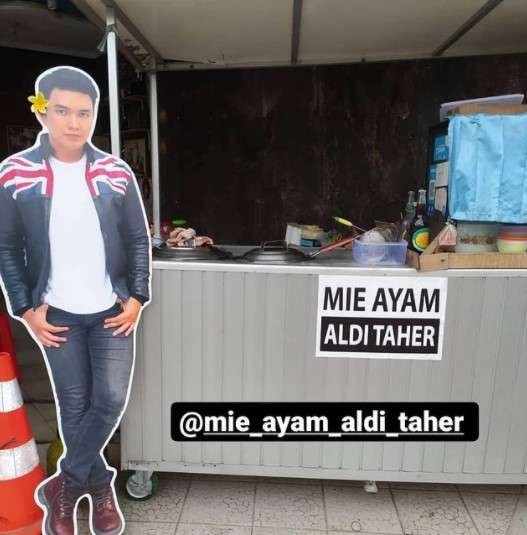 Mie Ayam Aldi Taher