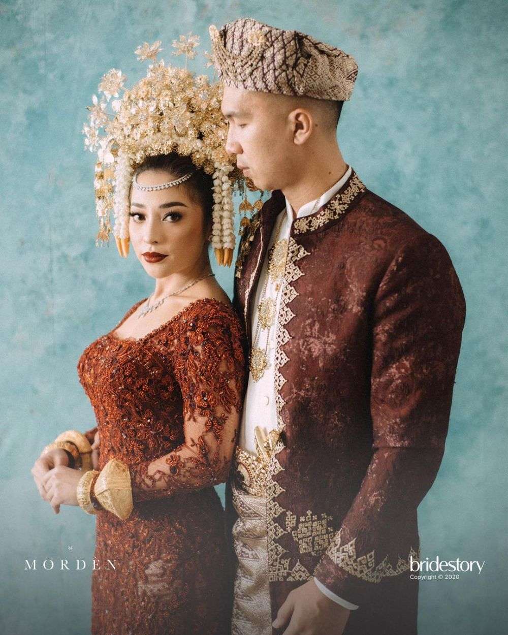 Suntiang Khas Minang