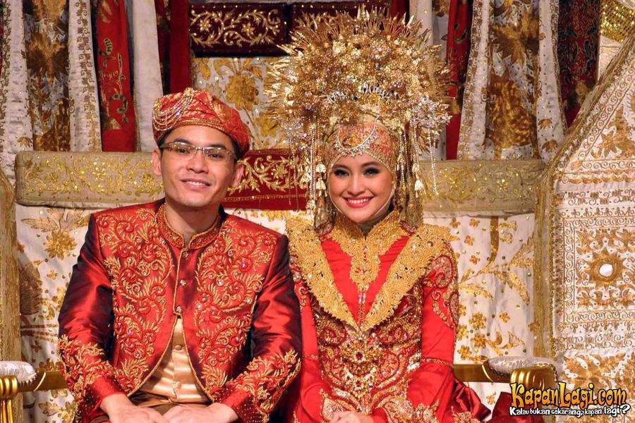 Suntiang Khas Minang