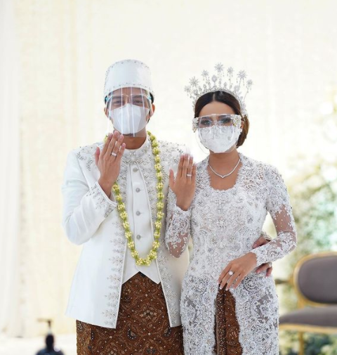 Pernikahan Mewah