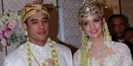 Pernikahan Mewah