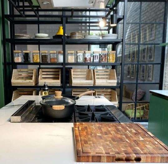 Dapur Chef Arnold