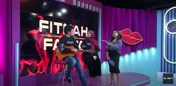 Aldi Taher bersama Salsabilah dan Feni Rose