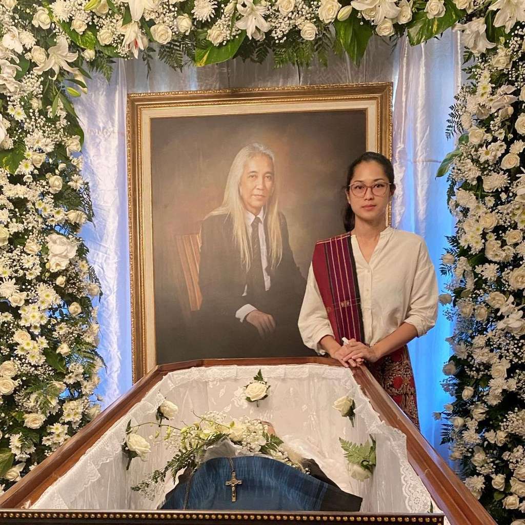 Prisia Nasution berduka