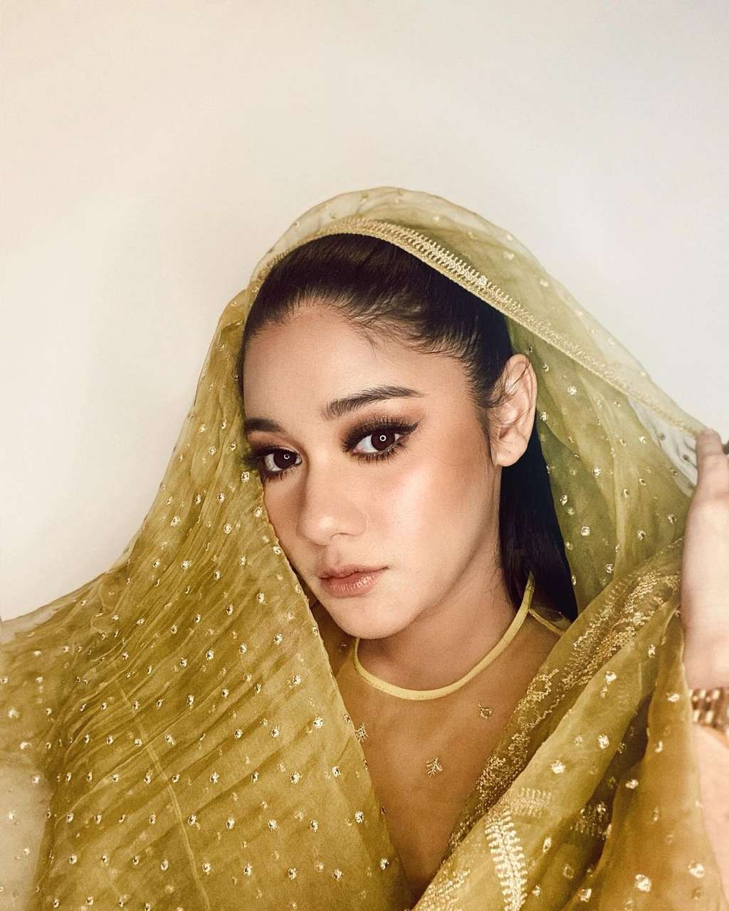 Naysila Mirdad