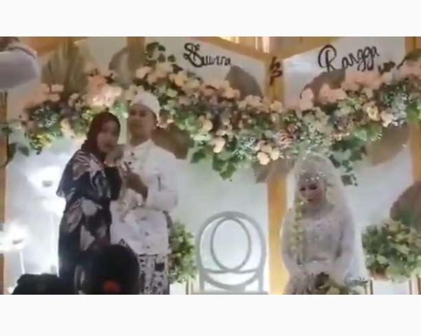 Tamu wanita Tamu wanita