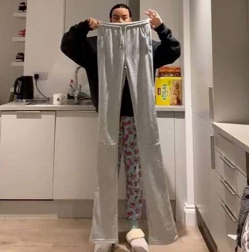 Celana Super Panjang