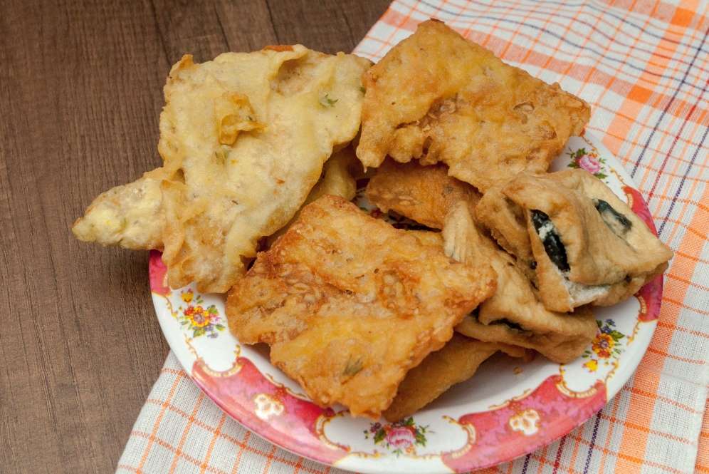 Makanan pantangan penderita kolesterol