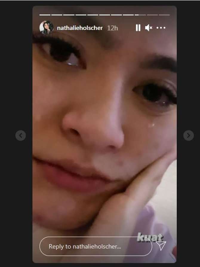 Nathalie Holscher hapus foto Sule