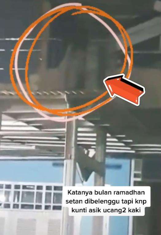 Katanya setan dibelenggu, tapi kok muncul kuntilanak?