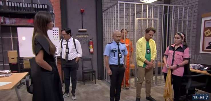 Luna Maya dan Ayu Tig Ting