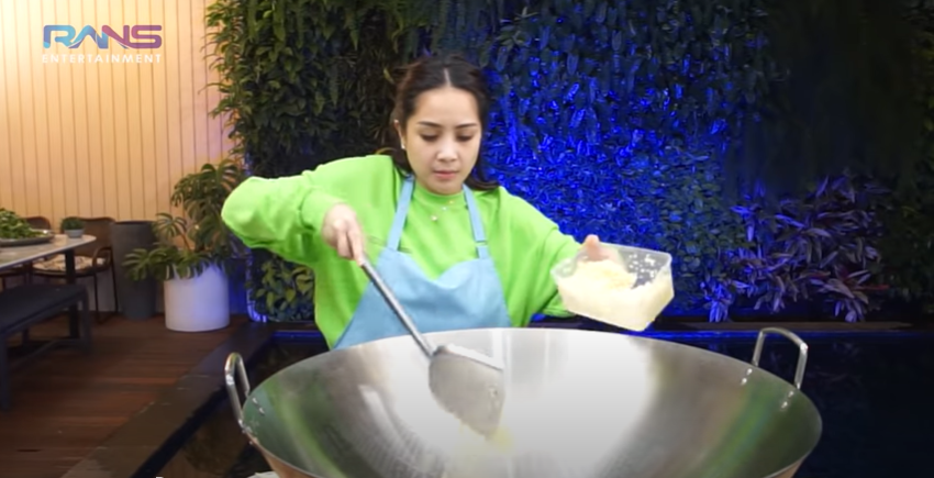 Gigi Tahu Takaran Bumbu untuk Masakannya