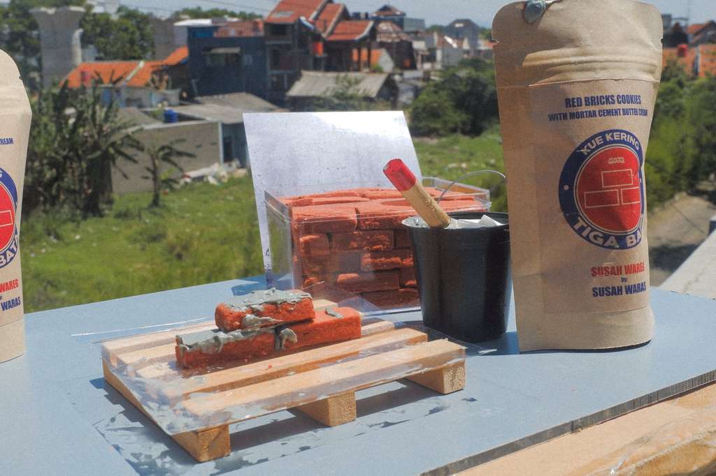 Bingkisan Lebaran dari Bahan Bangunan