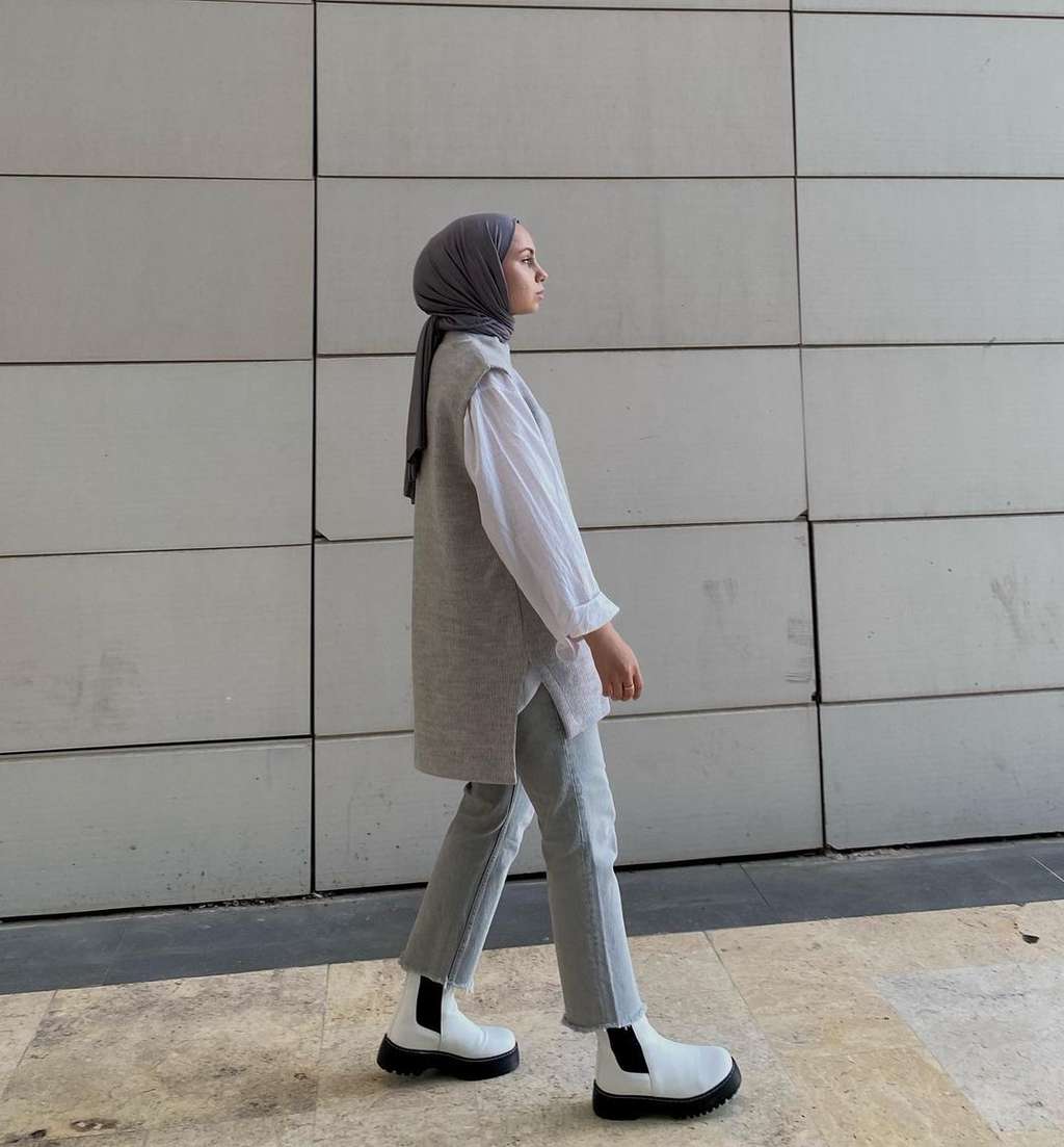 Fashion hijab boots