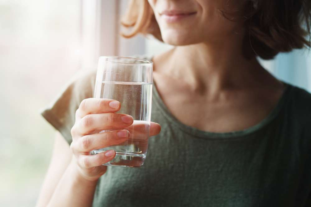 Minum Banyak Air Putih
