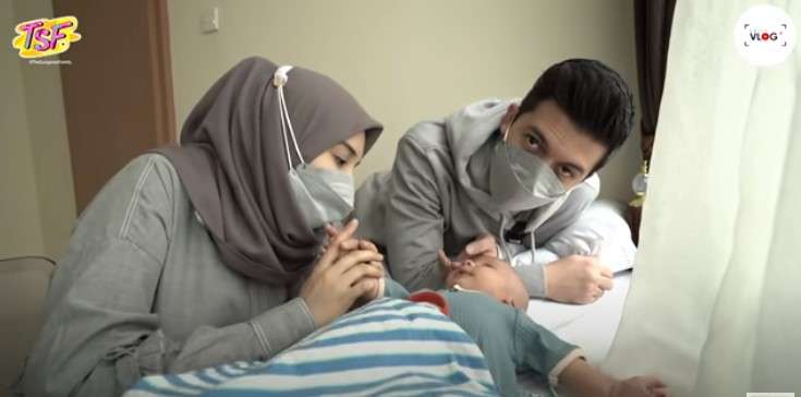 Zaskia Sungkar dan Irwansyah Zaskia Sungkar dan Irwansyah