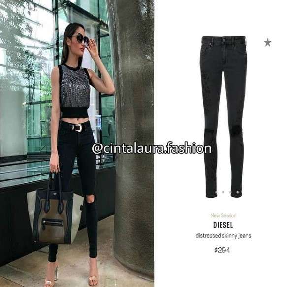 Cinta Laura dengan Jeans Sobek-sobek Seharga Rp 5 Juta