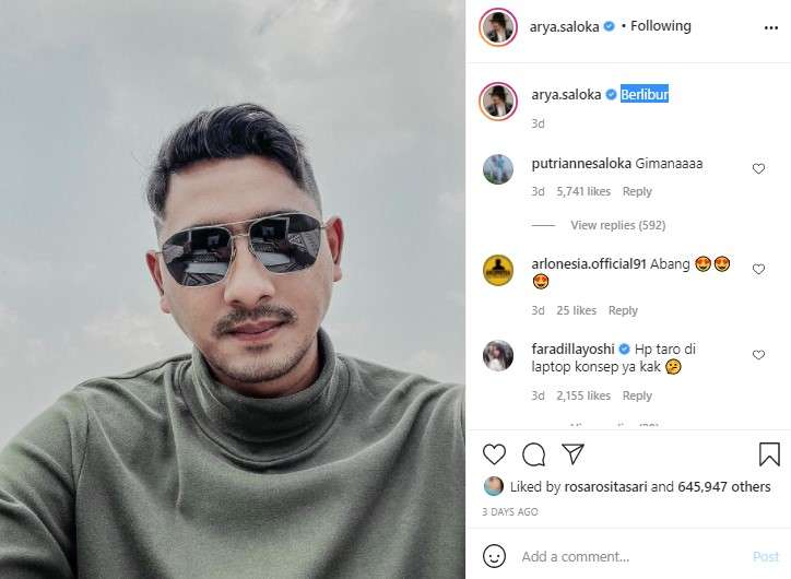 Arya Saloka pamer foto selfie