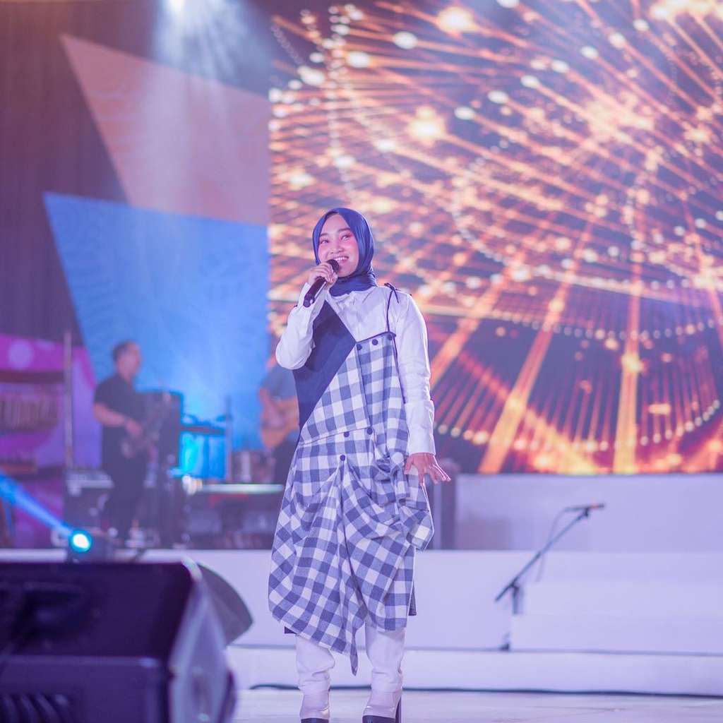 Fatin Shidqia Lubis
