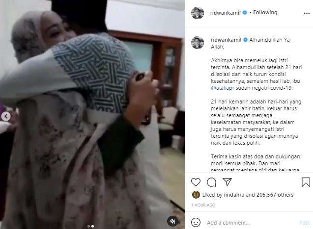 Istri Ridwan Kamil, Atalia Praratya, sembuh dari COVID-19.