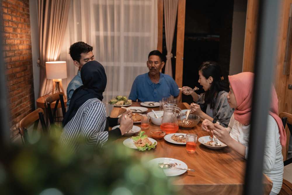 Makan Secukupnya