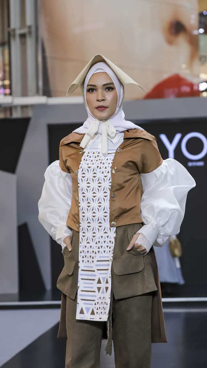 Koleksi 'Chiralty'