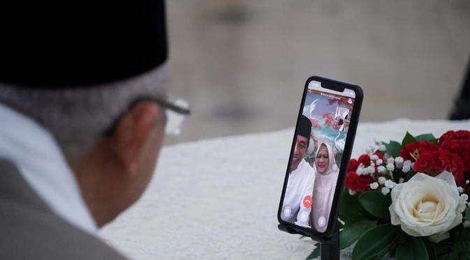 Silaturahmi Virtualn Jokowi dan Ma'ruf Amin