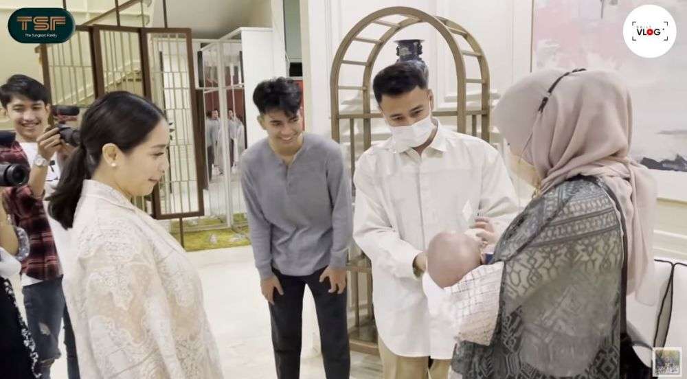 Baby Ukkasya Berkunjung ke Rumah Raffi Ahmad