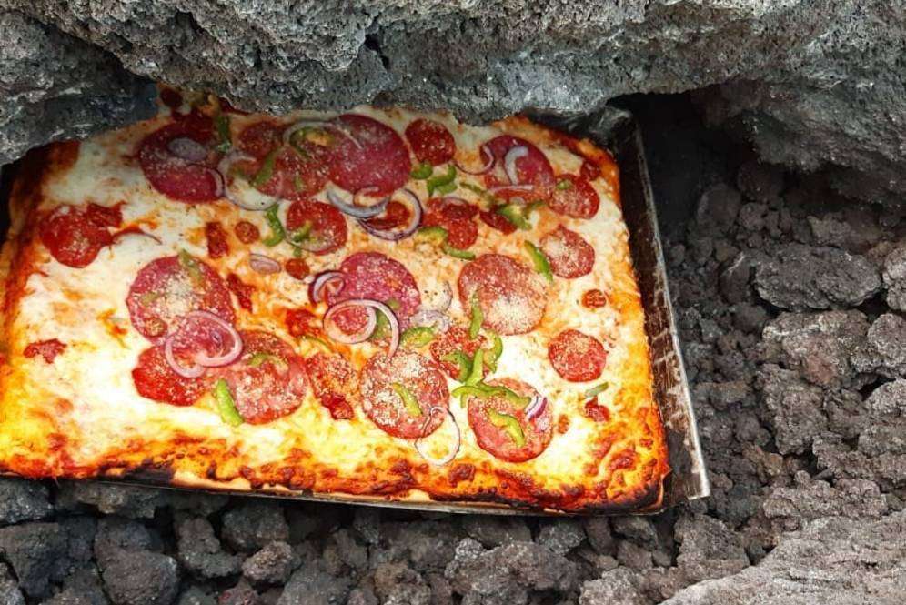 Pizza Pacaya
