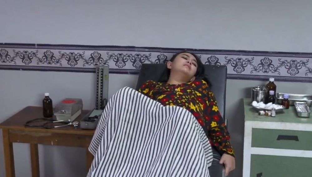 Berperan Adegan Melahirkan