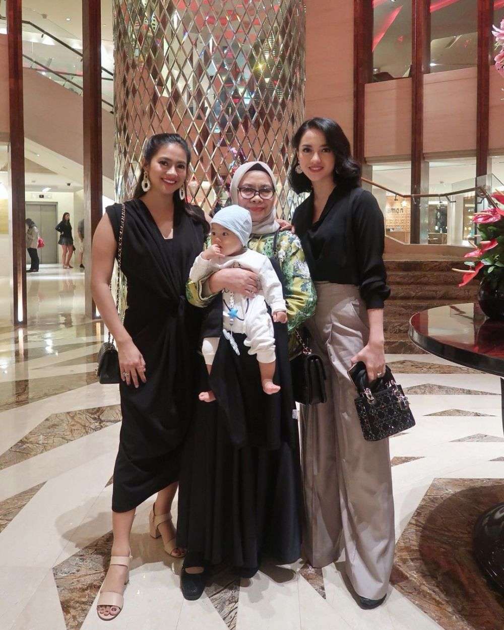 Gaya Fashion