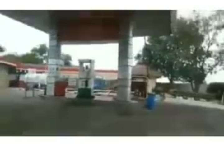 SPBU Lagi Ditinggal Sholat Jumat