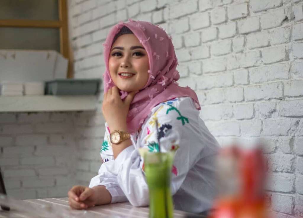 Dinda Inong