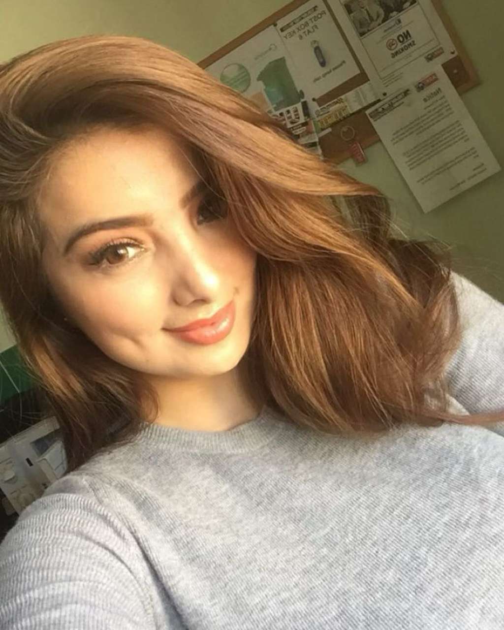 Sepupu Zaskia Sungkar, Sarah Samantha