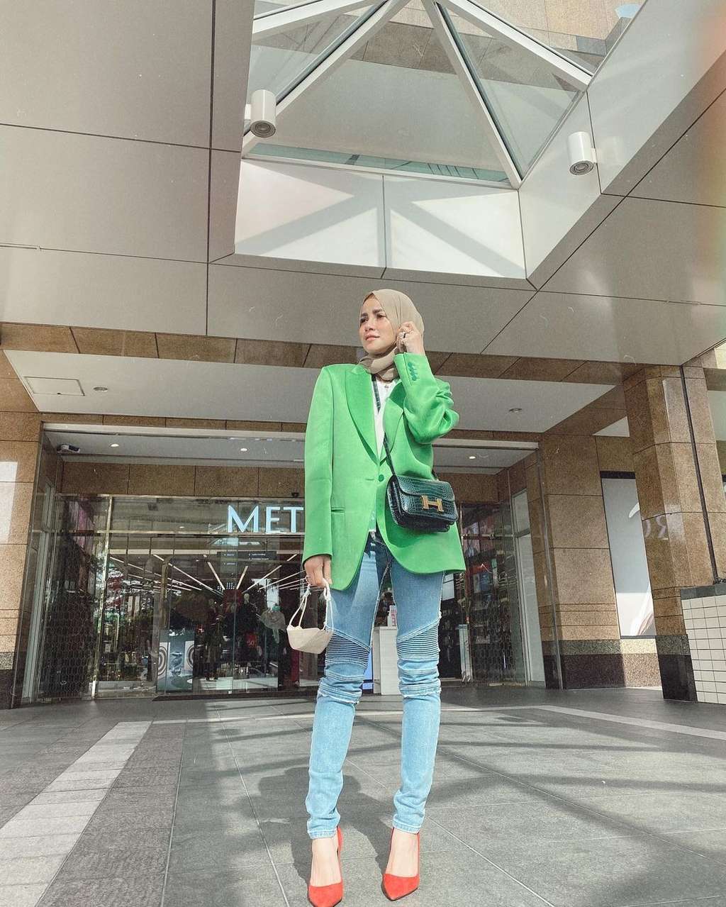Mix and Match Blazer ala Olla Ramlan