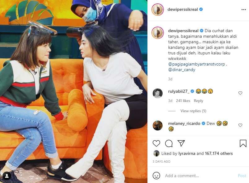 Dewi Perssik dan Dinar Candy