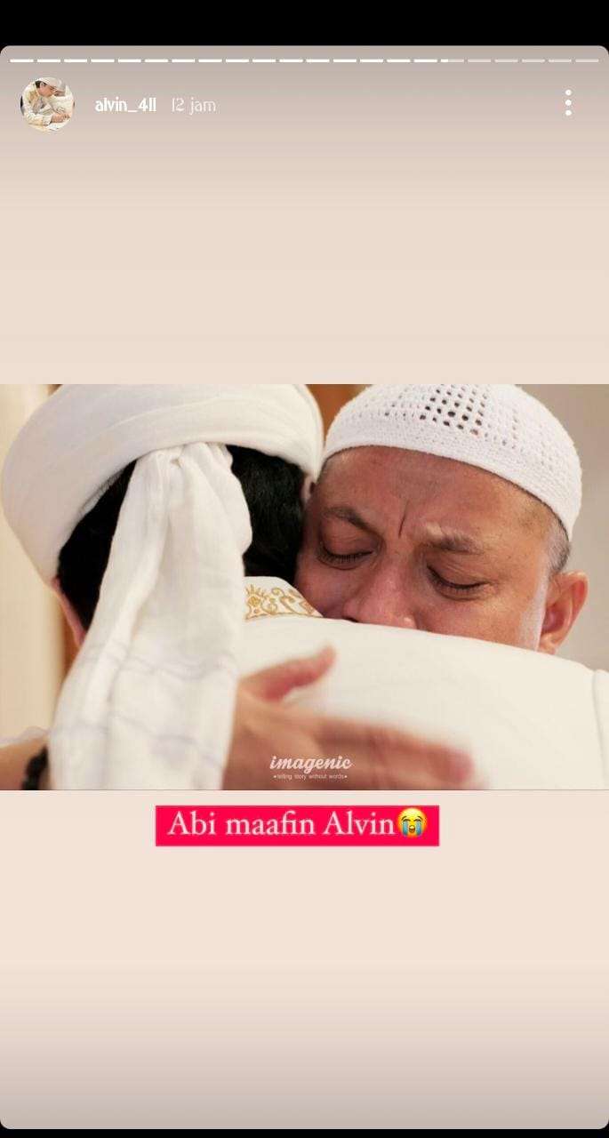 Alvin Faiz meminta maaf kepada Alm. Muhammad Arifin Ilham. (1)