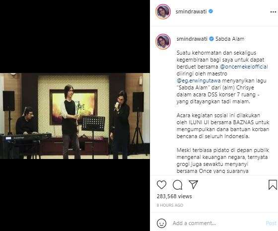 Menteri Keuangan, Sri Mulyani Indrawati, merasa grogi ketika tampil bersama Once dan Erwin Gutawa.