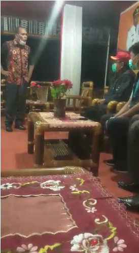 Bupati Amon
