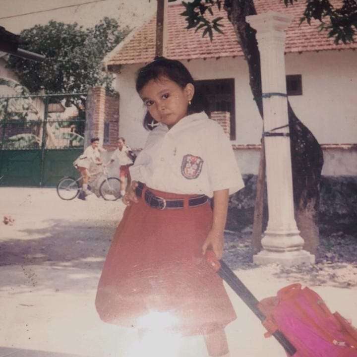 Kekeyi saat kecil