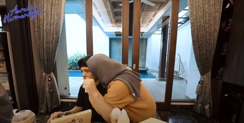 Atta Halilintar dan Aurel Hermansyah