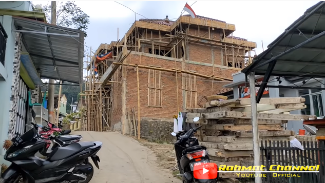 Rumah Megah