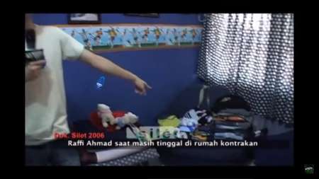 Kamar Raffi Dicat Serba Biru