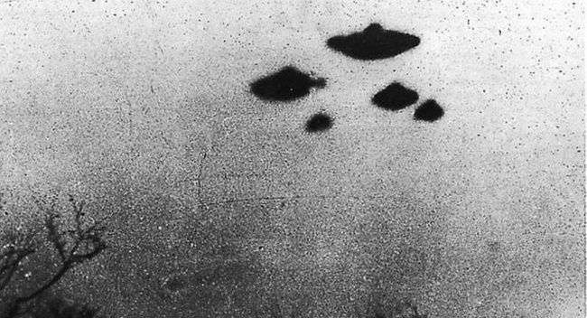 Penampakan UFO Penampakan UFO