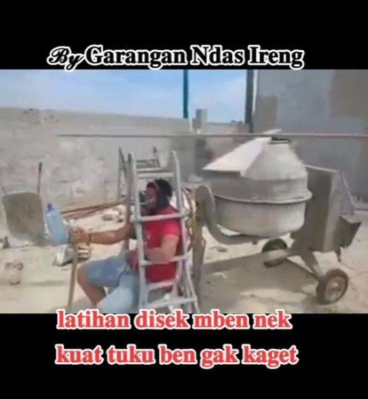 Helikopter jadi-jadian yang bikin ngakak.
