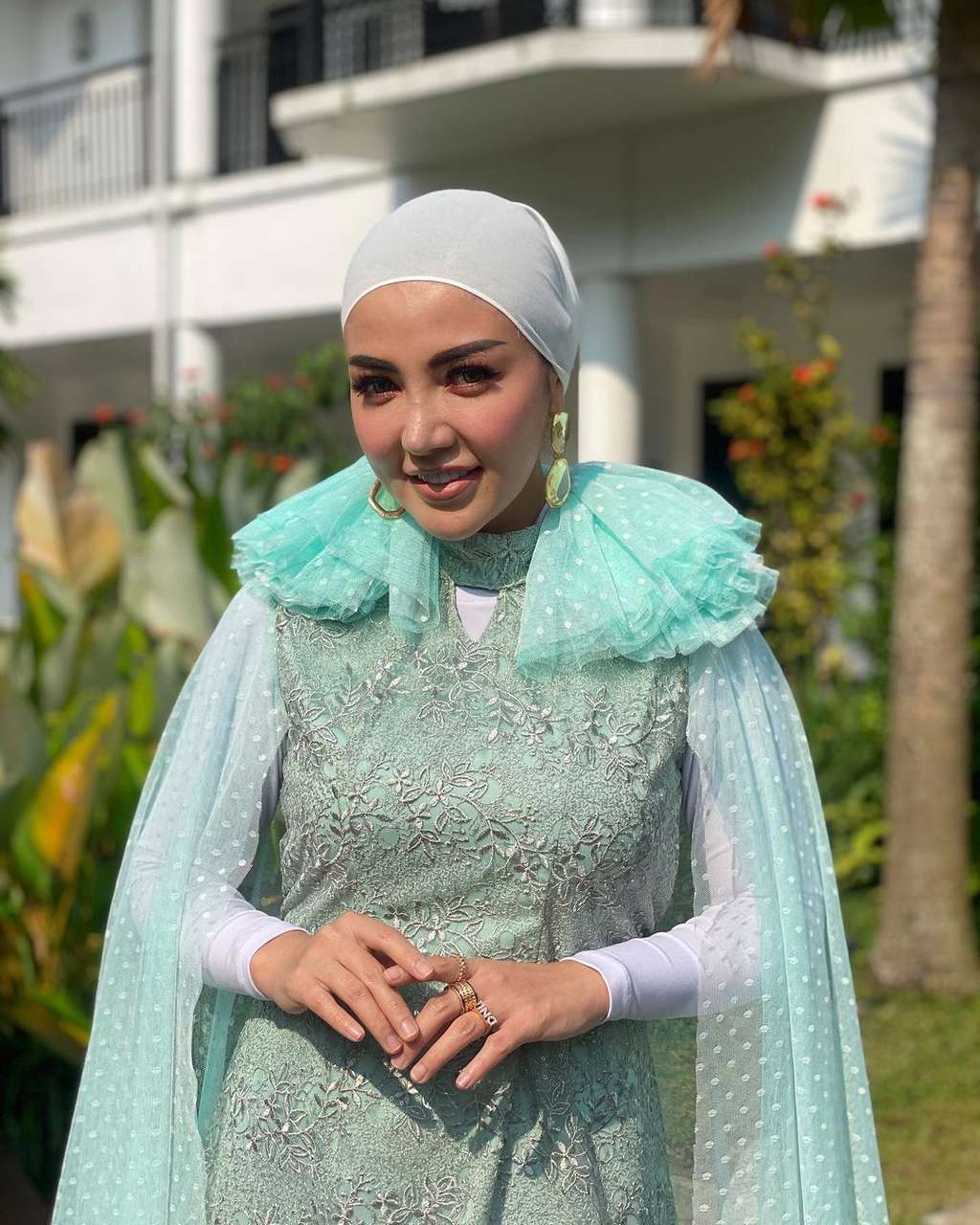 Bella Shofie