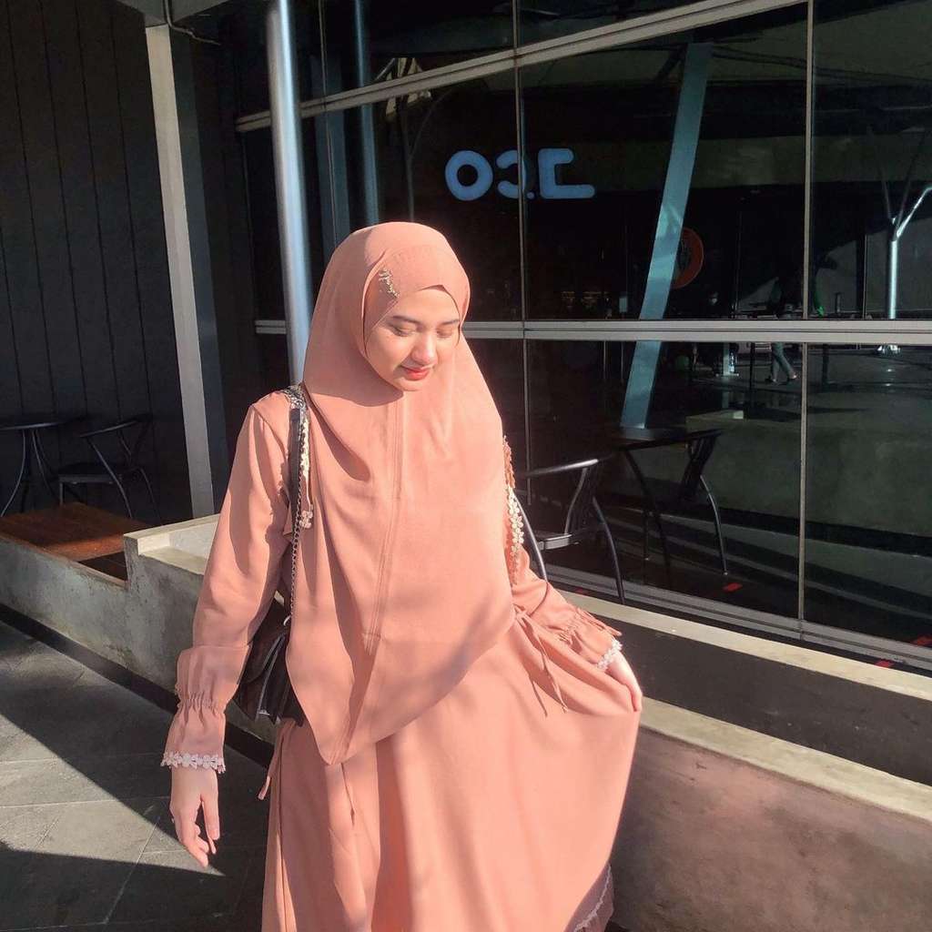 Nadzira Shafa