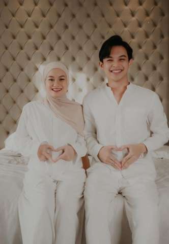 Pasangan Seleb
