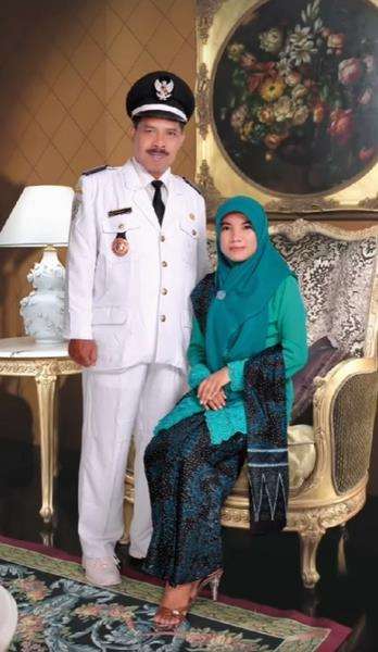 Foto kenangan saat masih bersama mendiang suami.