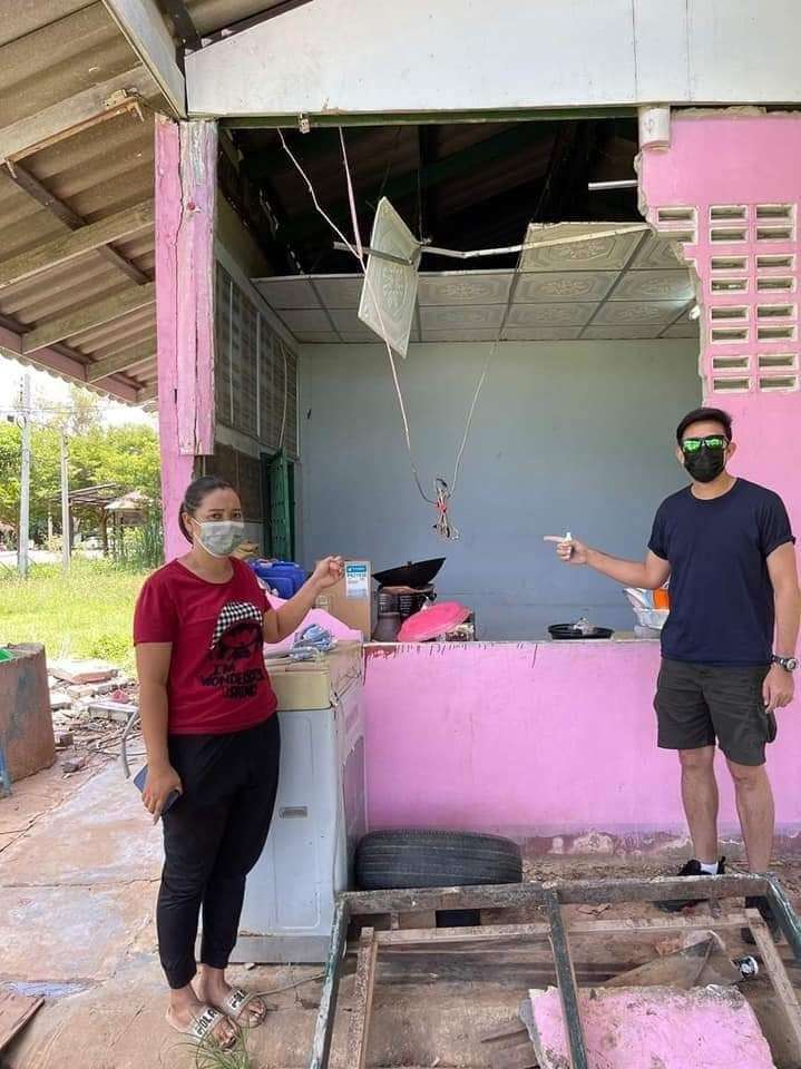 Gajah viral